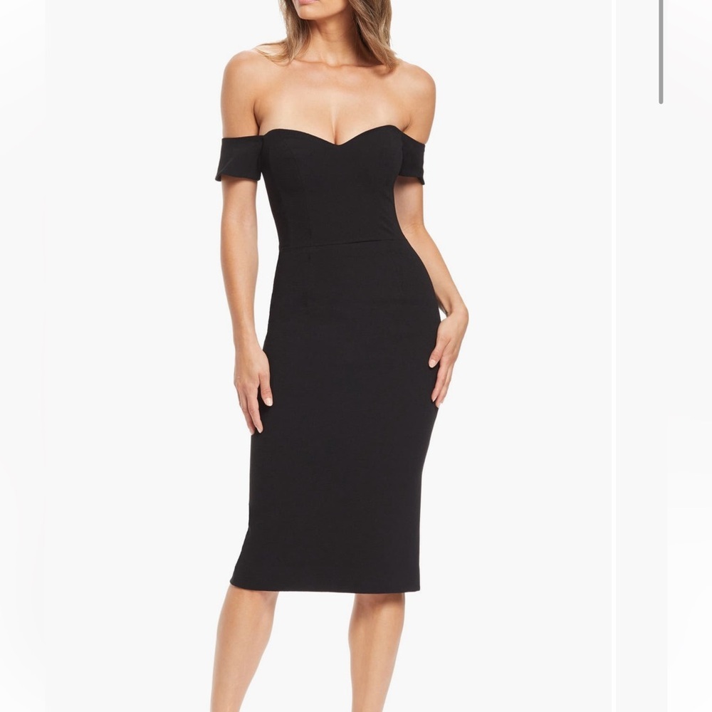 Dress the Population Bailey Off the Shoulder
Body-Con Dress